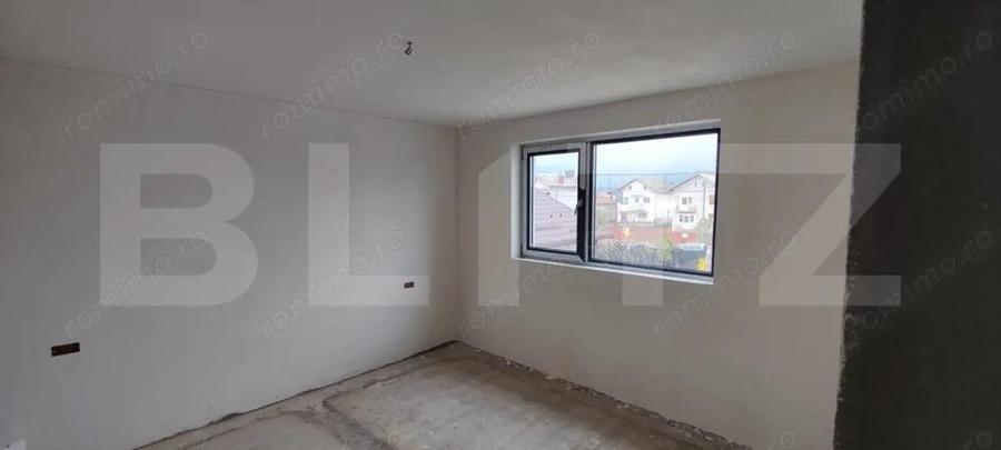 Casă cu 15 camere cu Teren 1000 Mp în Dumbrava