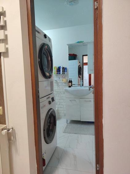 Apartament cu 2 camere decomandat în Tărtășești