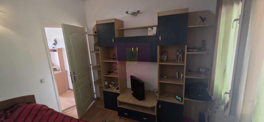Casă individuală cu 5 camere cu Canalizare în Mislea