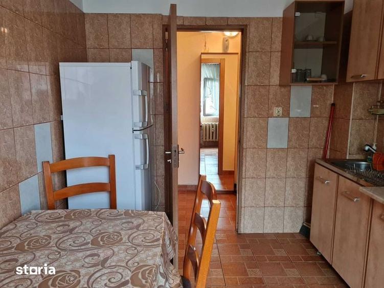 Apartament cu 2 camere semidecomandat în Republicii
