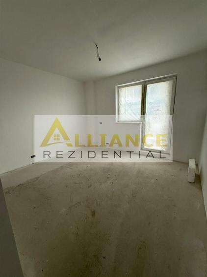 Apartament cu 3 camere decomandat în Berceni