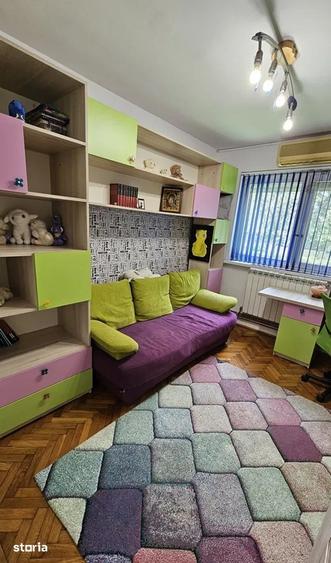 Apartament cu 3 camere decomandat, mobilat în Tomis Nord