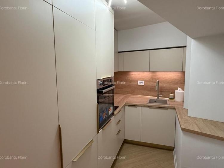 Apartament cu 3 camere decomandat, mobilat în Alba Iulia