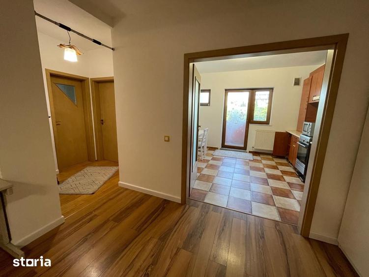 Apartament cu 2 camere în Craiovița Nouă