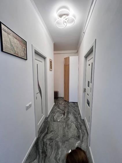 Apartament cu 2 camere decomandat, mobilat în Prelungirea Ghencea