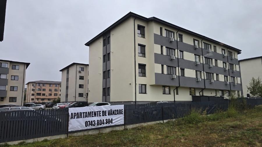 Apartament cu 2 camere semidecomandat, mobilat în Miroslava