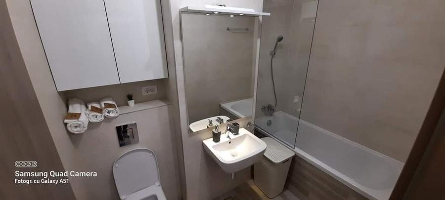 Apartament cu 2 camere decomandat, mobilat în Take Ionescu