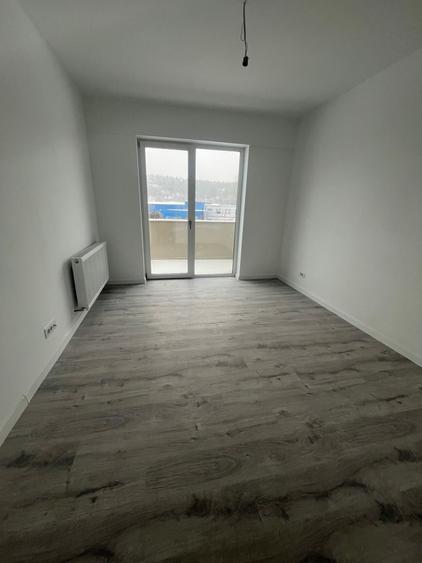 Apartament cu 3 camere decomandat în Frumoasa