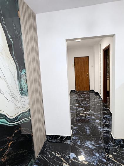 Apartament cu 4 camere decomandat în Vitan Mall