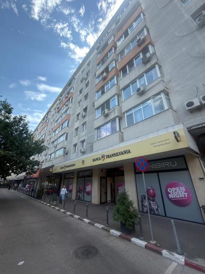 Apartament cu 2 camere semidecomandat în P-ța Amzei