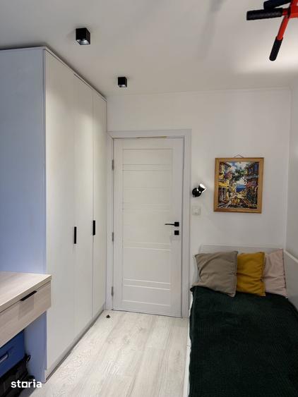 Apartament cu 3 camere decomandat în Ozana