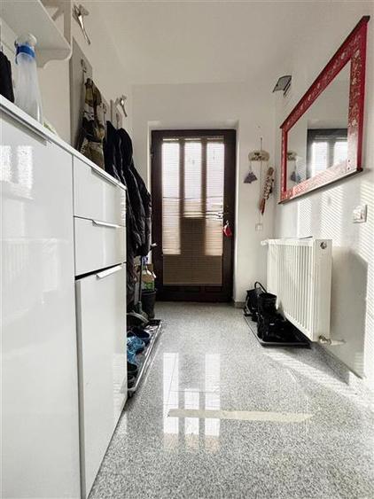 Casă cu 4 camere cu Teren 240 Mp în Sânpetru