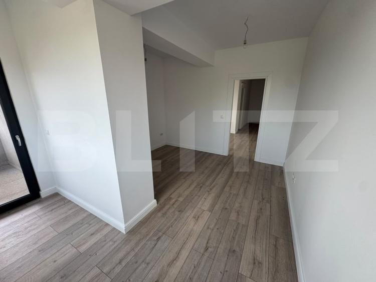 Apartament cu 2 camere semidecomandat în Smârdan