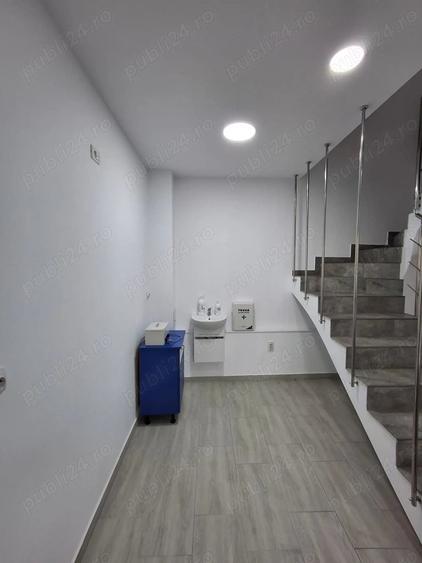 Spațiu comercial, de 16 mp, în Trocadero