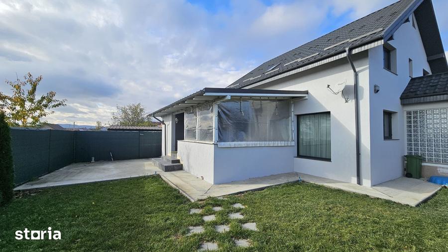 Casă cu 3 camere cu Teren 500 Mp în Letea