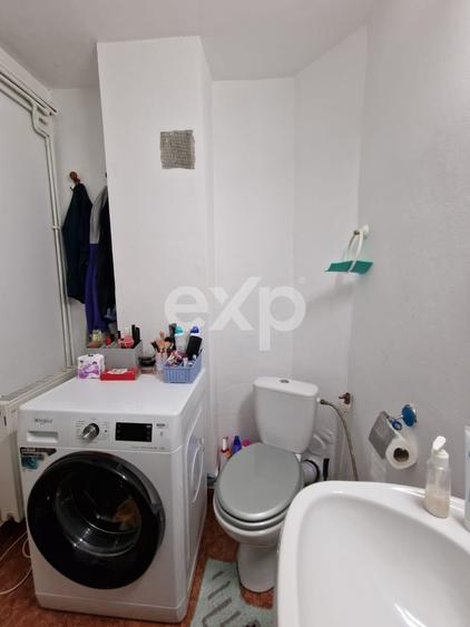 Apartament cu 2 camere decomandat, mobilat în Micro 6