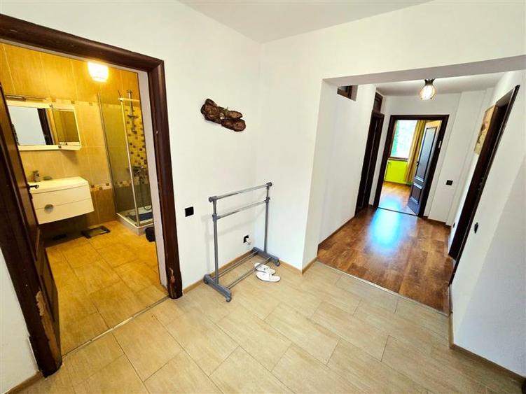 Casă cu 5 camere cu Piscina în Lendt