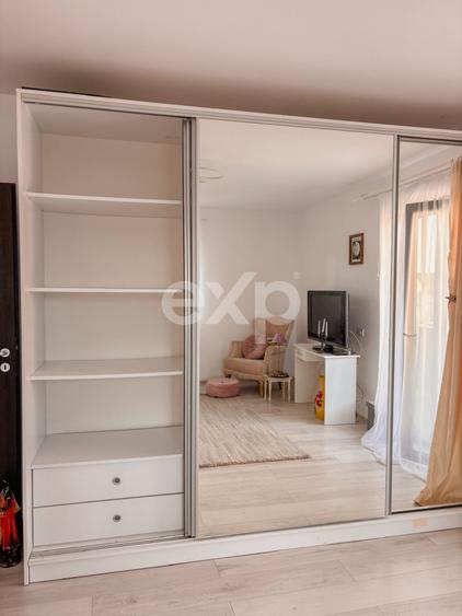 Apartament cu 2 camere decomandat, mobilat în Trivale