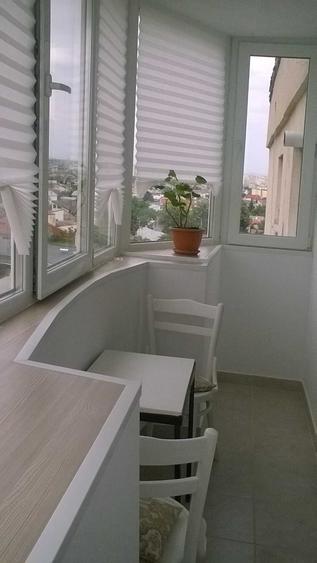 Garsonieră decomandată în Cantacuzino