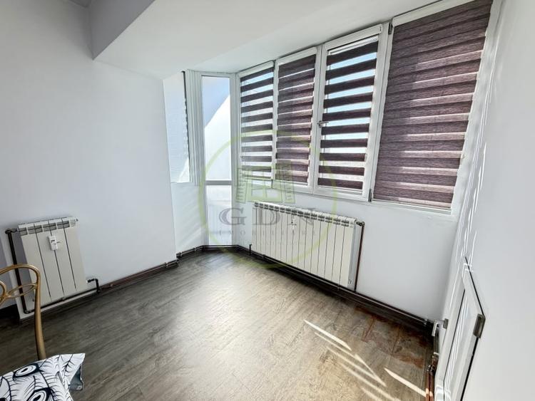 Apartament 3 camere decomandat, cartier Rovine, zona Posta - 4