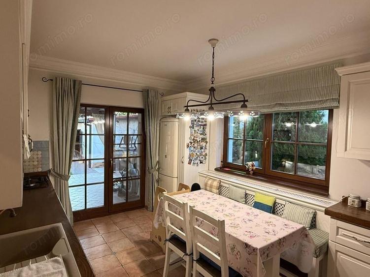 Casă cu 5 camere cu Teren 500 Mp în Braytim