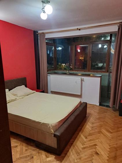 Apartament cu 2 camere decomandat, mobilat în Eroii Revoluției