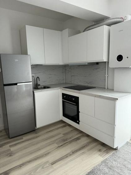 Apartament cu 2 camere semidecomandat, mobilat în Unirii