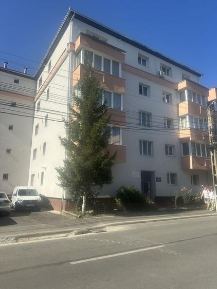 Apartament cu 2 camere în Florești