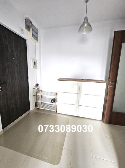 Apartament cu 3 camere semidecomandat în Drumul Taberei