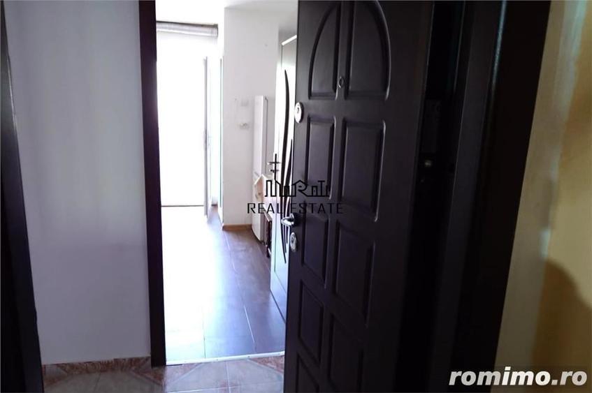 Apartament cu 3 camere în Criș