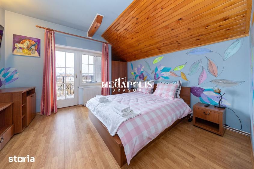 Casă cu Teren 1077 Mp în Central