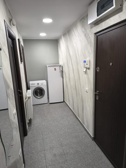 Garsonieră decomandată, mobilată în Central