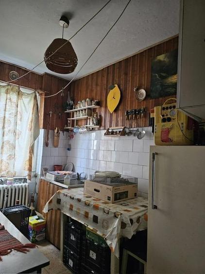 Apartament cu 2 camere semidecomandat, mobilat în Astra