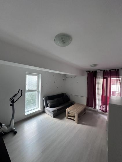 Apartament cu 2 camere în Berceni