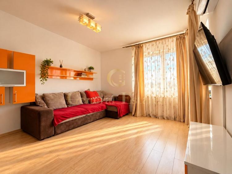 Apartament cu 3 camere decomandat, mobilat în Sânpetru