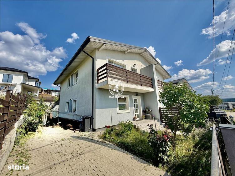 Casă cu 4 camere în Bârnova