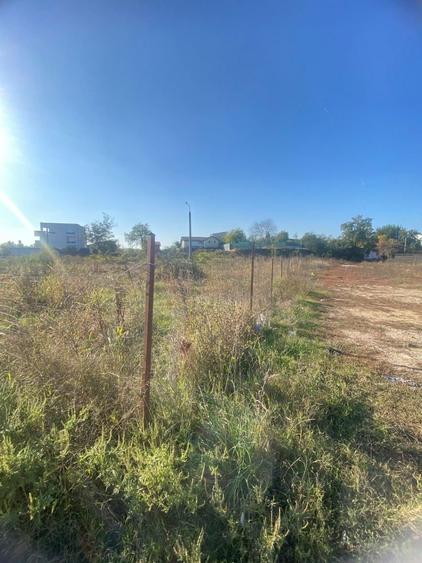 Teren intravilan de 2700 mp, în Fundeni