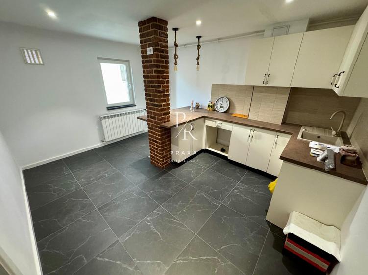 Apartament cu 2 camere semidecomandat, mobilat în Mănăștur