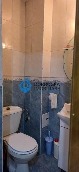 Apartament cu 3 camere decomandat în E3