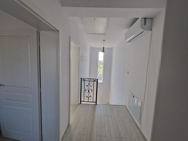 Casă cu 3 camere cu Canalizare în Calea Urseni