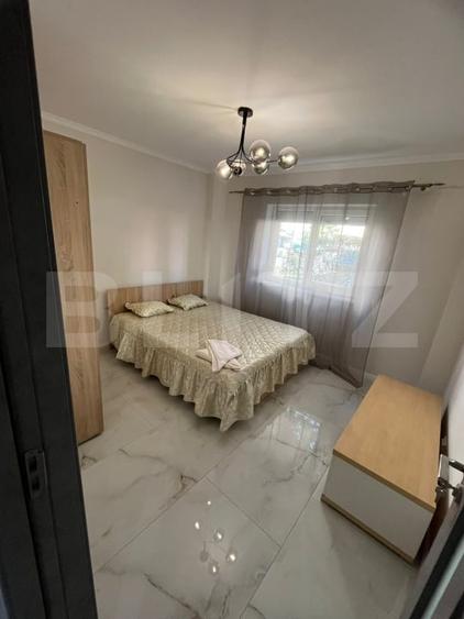Apartament cu 3 camere decomandat, mobilat în Cetate