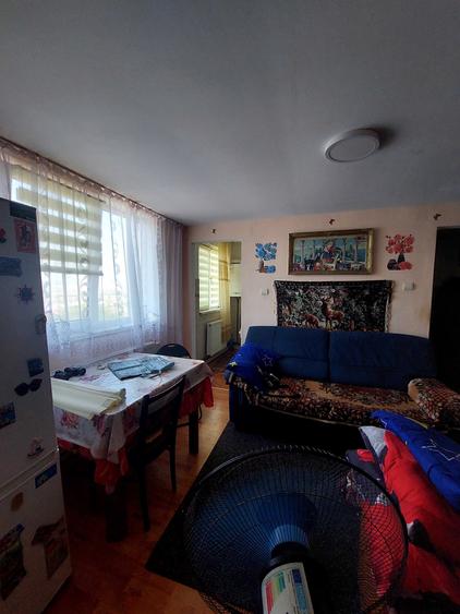 Apartament cu 2 camere nedecomandat în Central