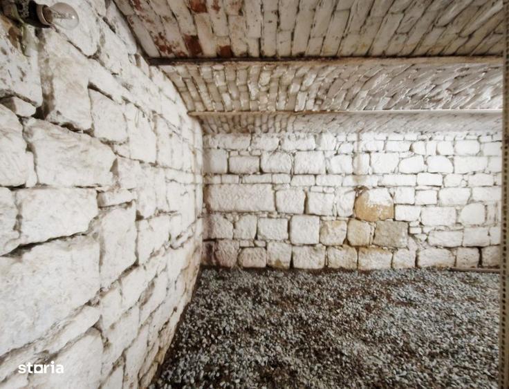 Casă cu 3 camere în Gruia