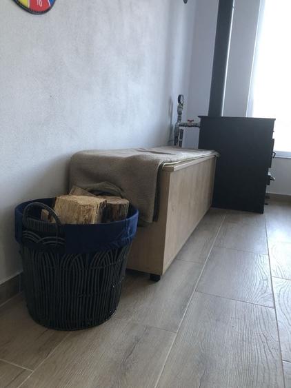 Casă cu 4 camere în Valea Lungă