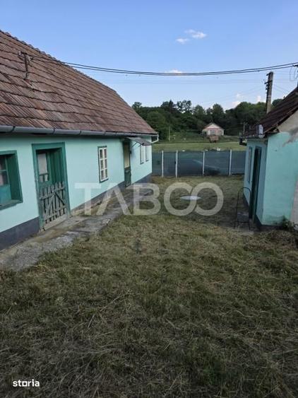 Casă cu 3 camere cu Teren 1800 Mp în Păuca
