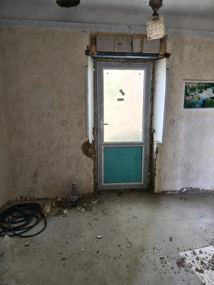 Casă cu 3 camere cu Teren 861 Mp în Lunca