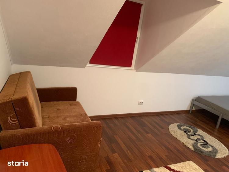 Casă cu 3 camere în Central