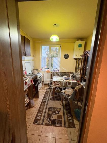 Apartament cu 2 camere, decomandat, centrala proprie, Elisabetin