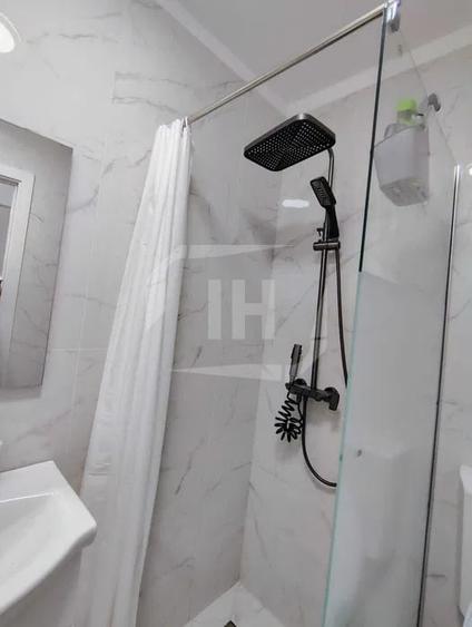Apartament cu 3 camere decomandat, mobilat în Gheorgheni