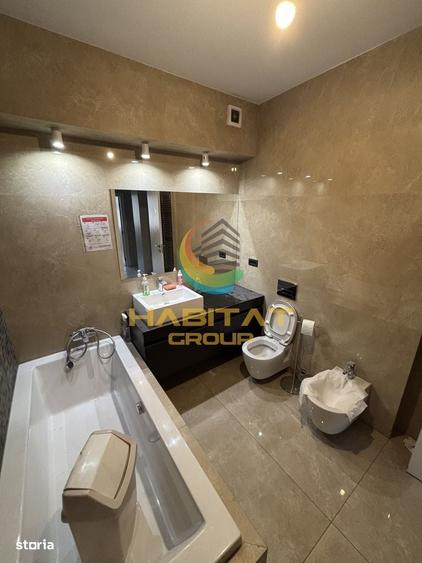 Spațiu comercial, de 130 mp, în Central